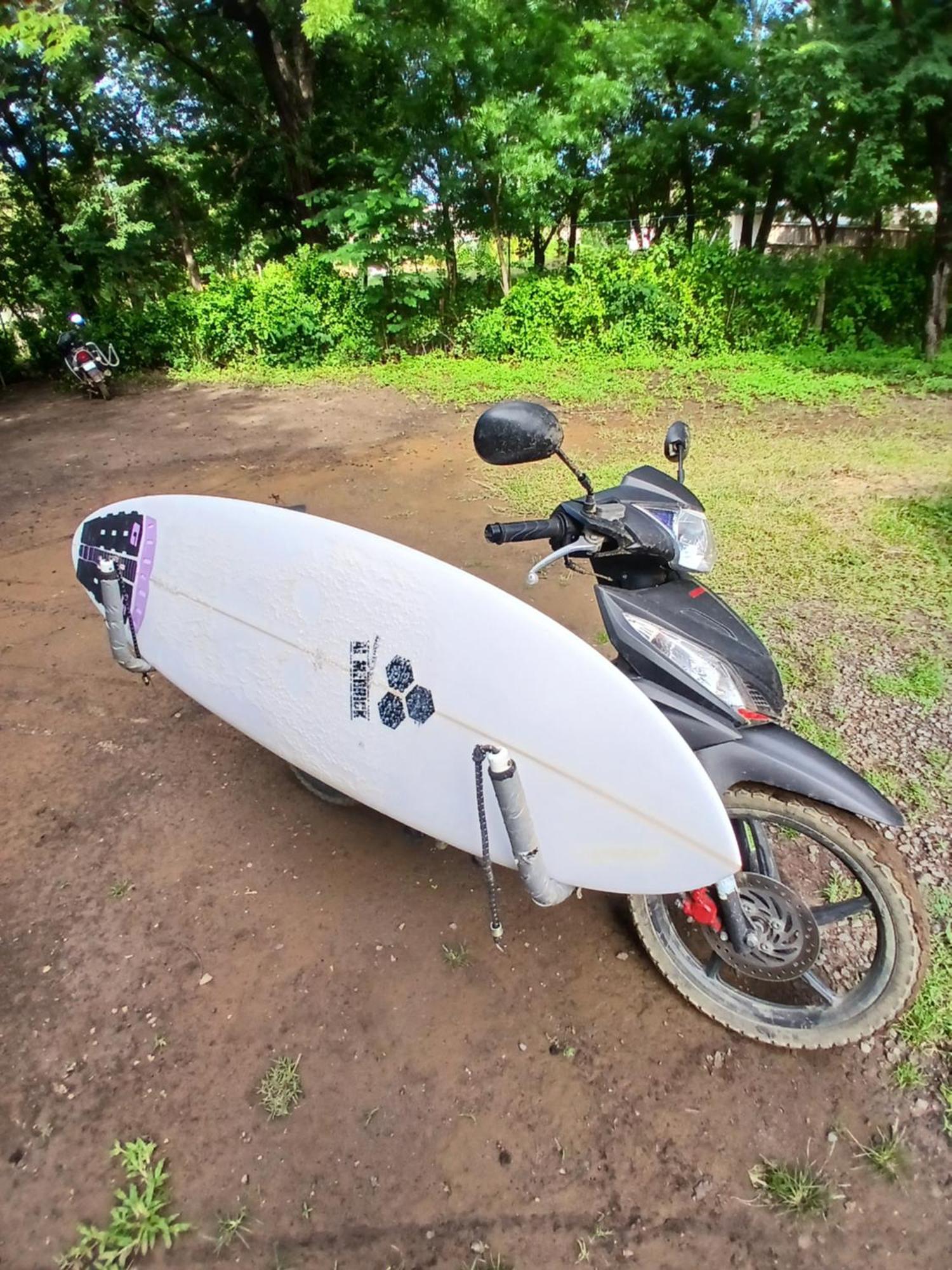 לינה וארוחת בוקר Mola Mola Surf פופויו מראה חיצוני תמונה